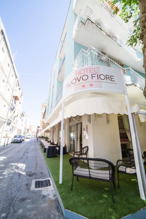 Hotel Nuovo Fiore Cattolica Exteriör bild