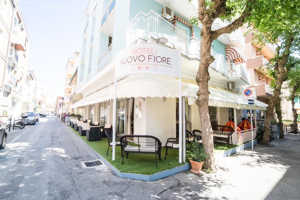 Hotel Nuovo Fiore Cattolica Exteriör bild