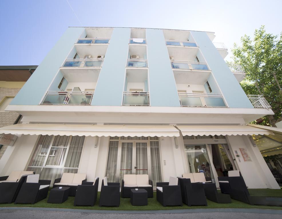 Hotel Nuovo Fiore Cattolica Exteriör bild